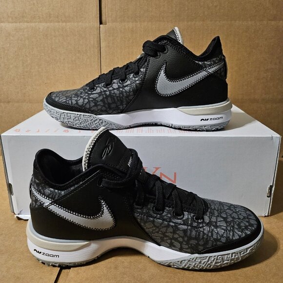 Nike Zoom LeBron NXXT Gen Black Grey Basketball Shoe DR8784 005 Mens Size 8 - Picture 2 of 10